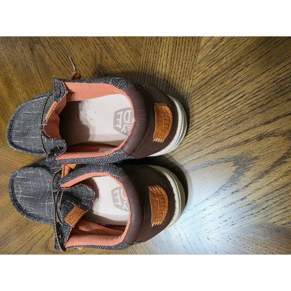 Hey Dude Wally Plaid Brown Orange Mens Slip On Loafers 40402-255 Size 11